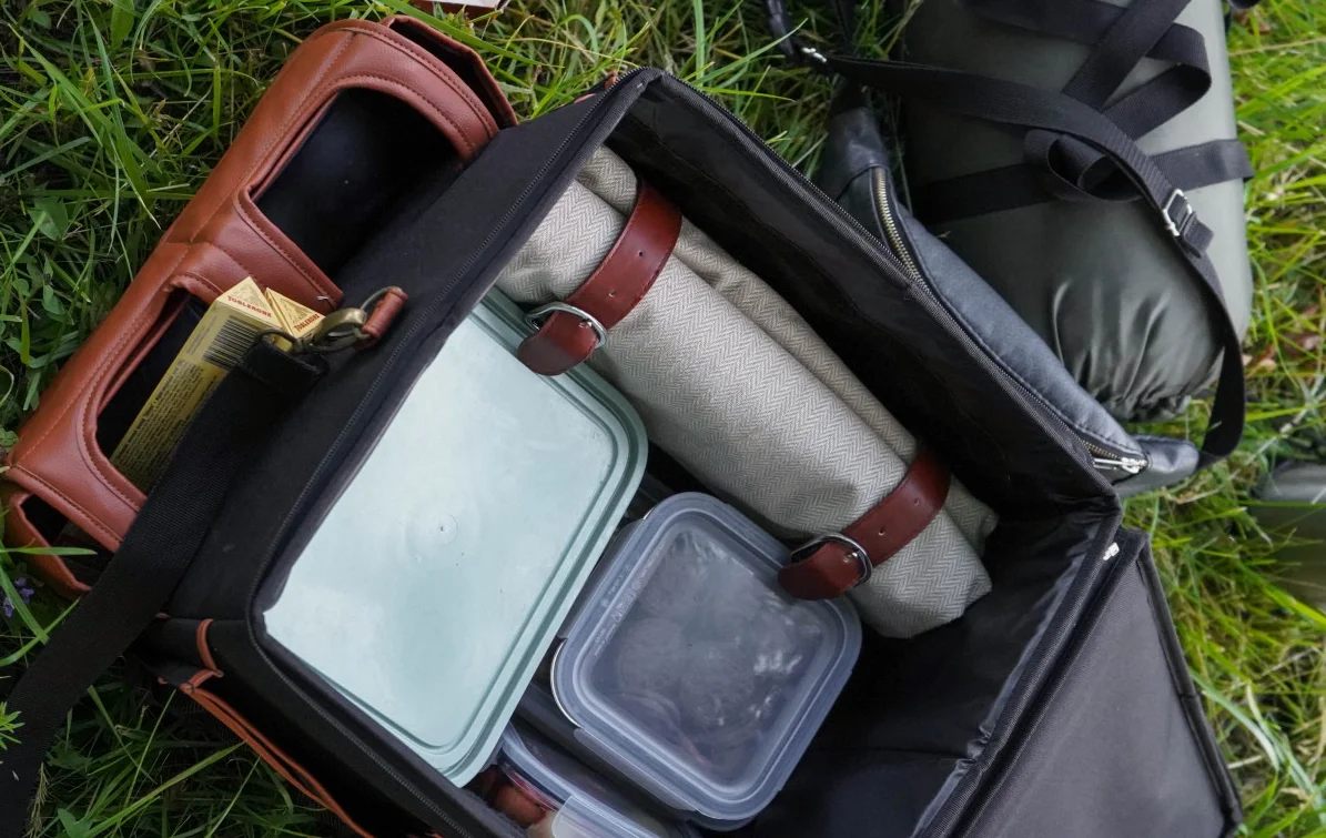 light picnic blanket